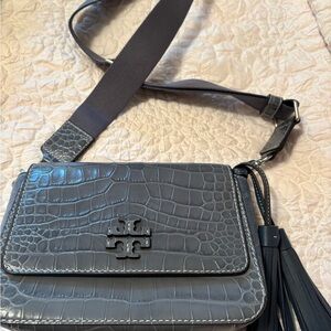 New Tory Burch Gray Crocodile Embossed Crossbody
